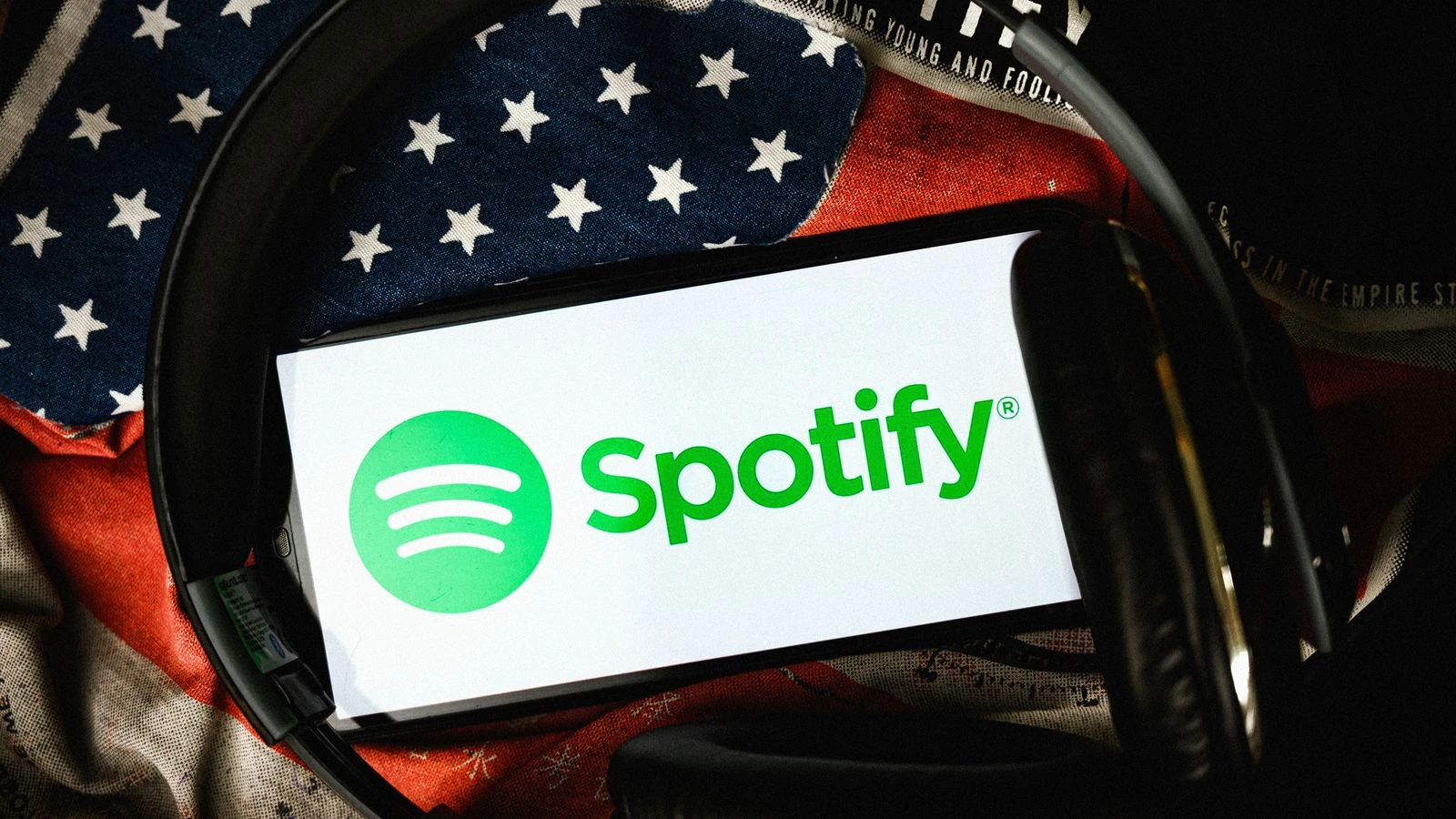 What JD Vance, Pam Bondi, and Sam Altman Can't Stop Listening to, According to the 'Panama Playlists'